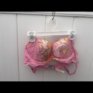 Victoria’s Secret size 34c rhinestones lace